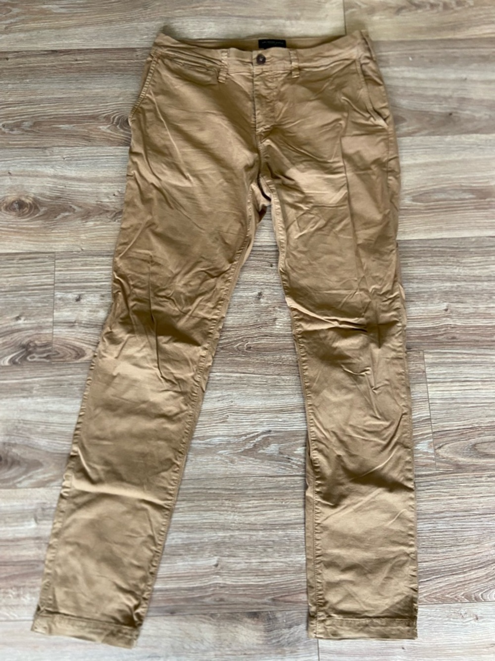 American Eagle Outfitters Extreme Flex Slim Chino Pants